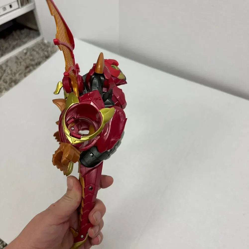 Spinmaster BAKUGAN DRAGONOID Infinity Transforming Figure Large Red Dragon Wings